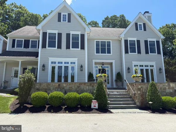 $2,250,000 | 640 Narcisi Lane, Wayne, PA 19087