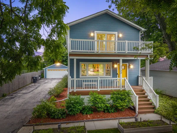 $498,900 | 3733 East Birchwood Avenue, Cudahy, WI 53110