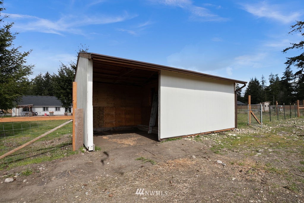 6307 192nd Lane Southwest Rochester, WA 98579 - Photo 7 of 25 a view of outdoor space