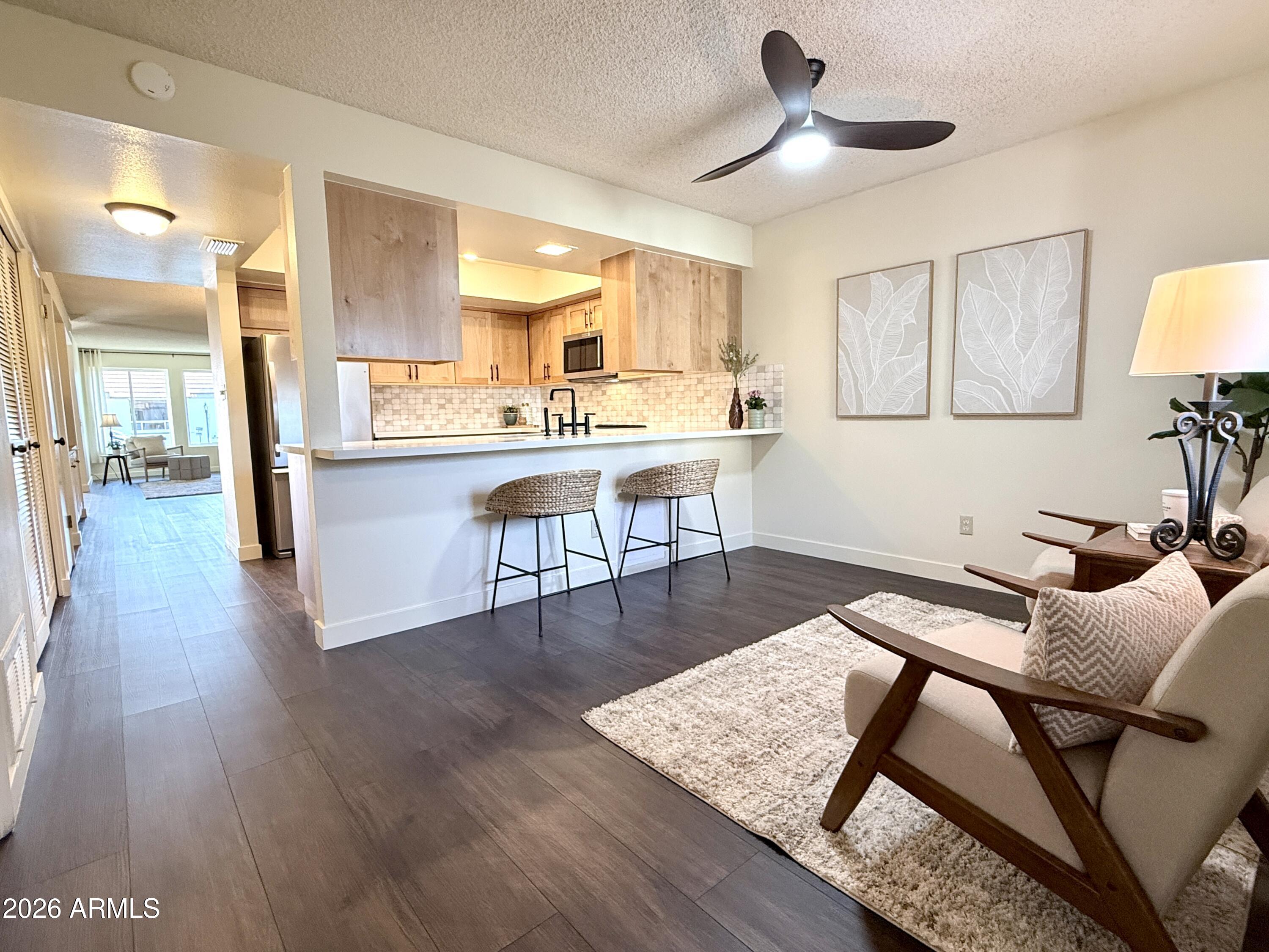 5634 North 12th Street Phoenix, AZ 85014 - Photo 6 of 29 5634 N 12th St