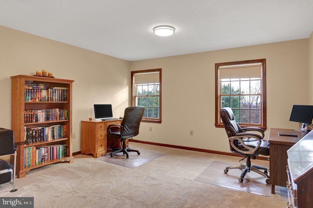 5288 Ridge Road Elizabethtown, PA 17022 - Photo 15 of 25 Gallery Image 15