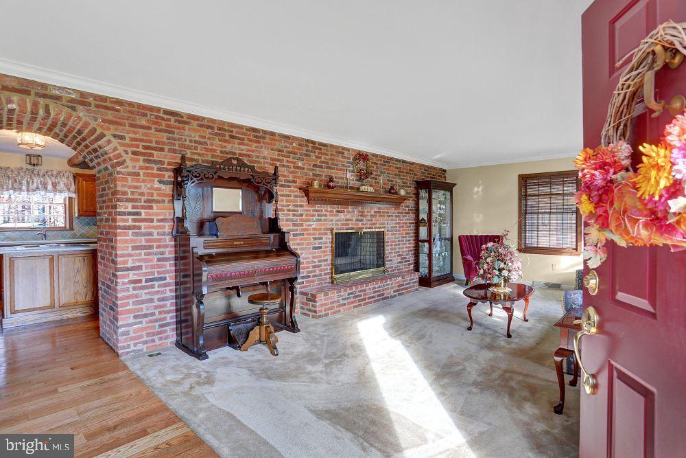 5288 Ridge Road Elizabethtown, PA 17022 - Photo 4 of 25 Gallery Image 4