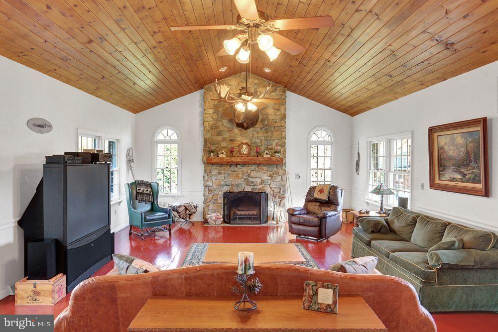 5288 Ridge Road Elizabethtown, PA 17022 - Photo 9 of 25 Gallery Image 9