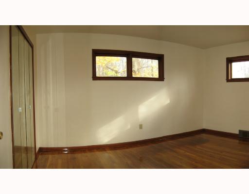 131 Ritter Road Sewickley, PA 15143 - Photo 6 of 12 Master Bedroom. Master Bedroom with mirrored closet doors.