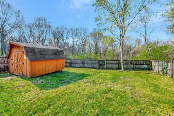 $2,300 | 1216 Idlewild Place, Madison, TN 37115