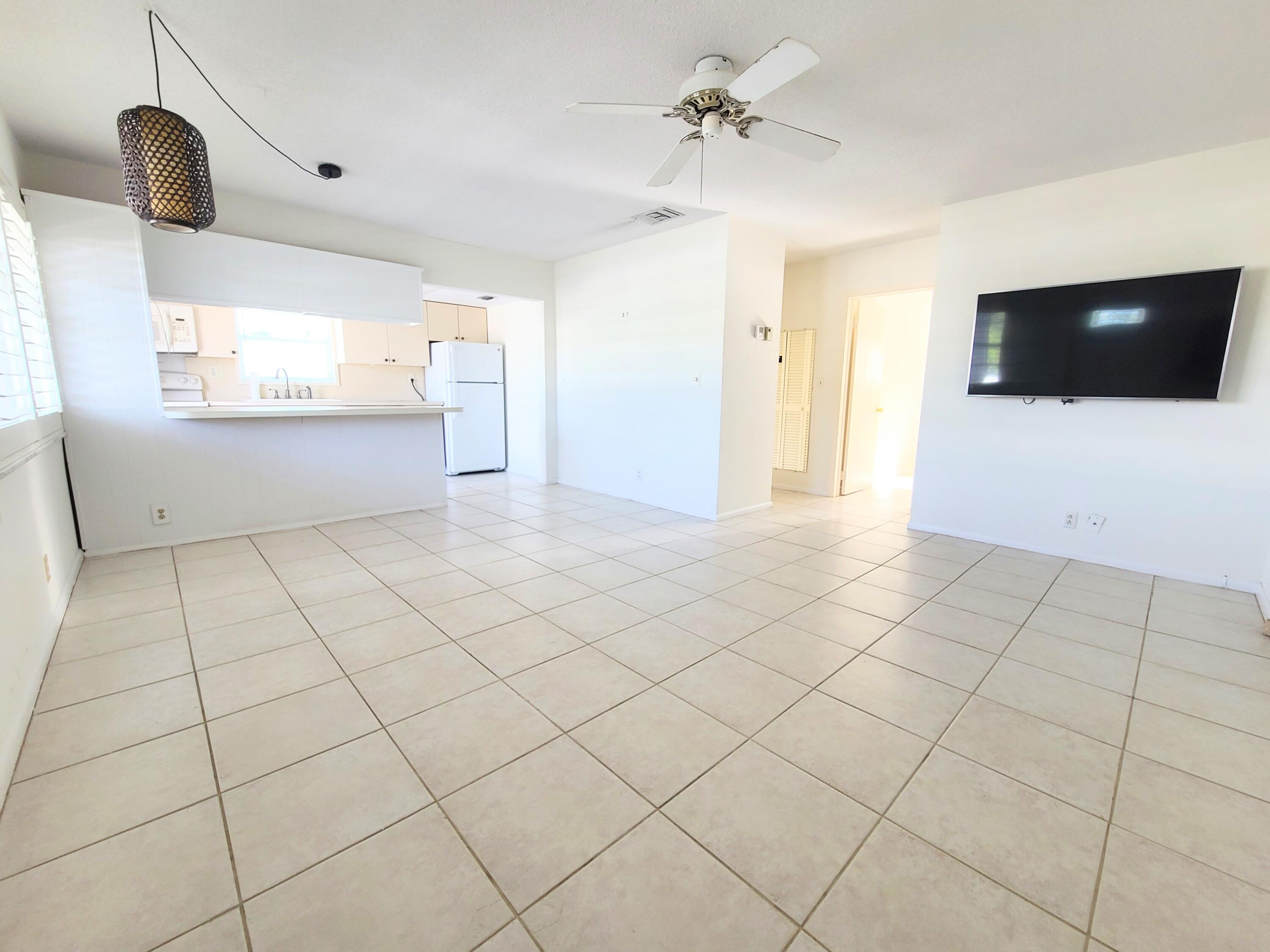 5505 North Ocean Boulevard, Unit 2201 Ocean Ridge, FL 33435 - Photo 4 of 24 20250103_141151