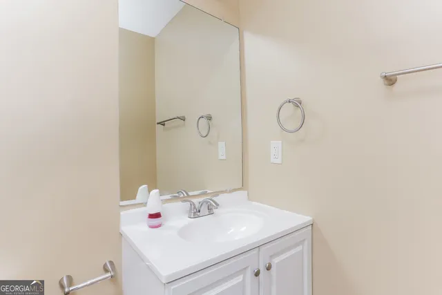 $1,615 | 595 Deering Drive, Douglasville, GA 30134