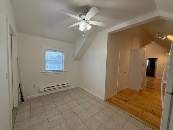 $2,095 | 538 Westford Street, Unit 3, Lowell, MA 01851