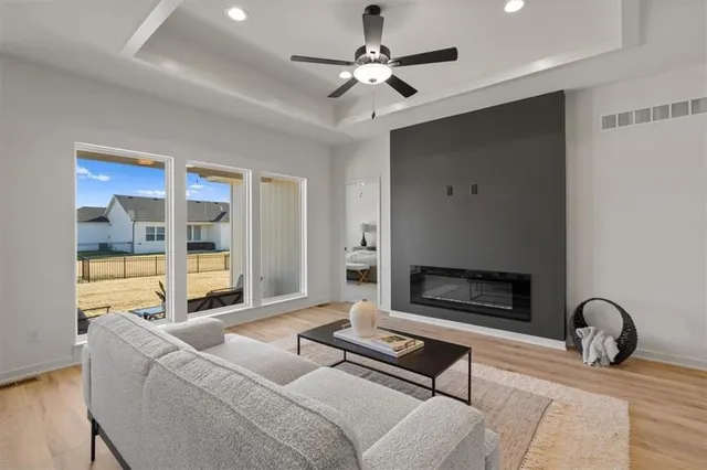 $527,000 | 2607 Southwest Firefly Lane, Lee's Summit, MO 64082