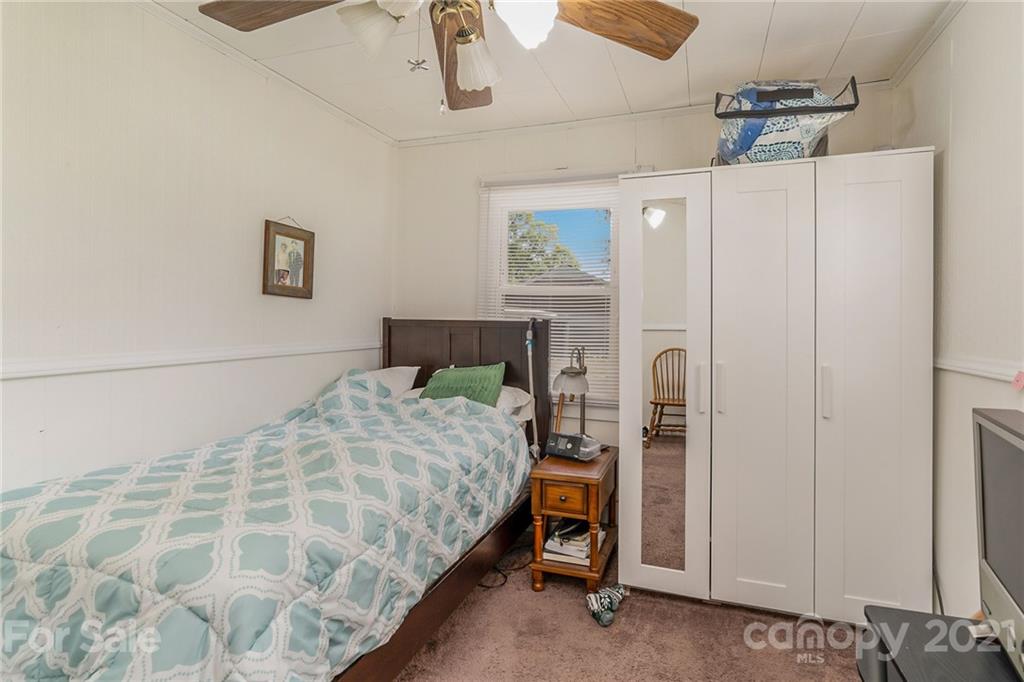 414 South Ridge Street Dallas, NC 28034 - Photo 14 of 30 Gallery Image 14