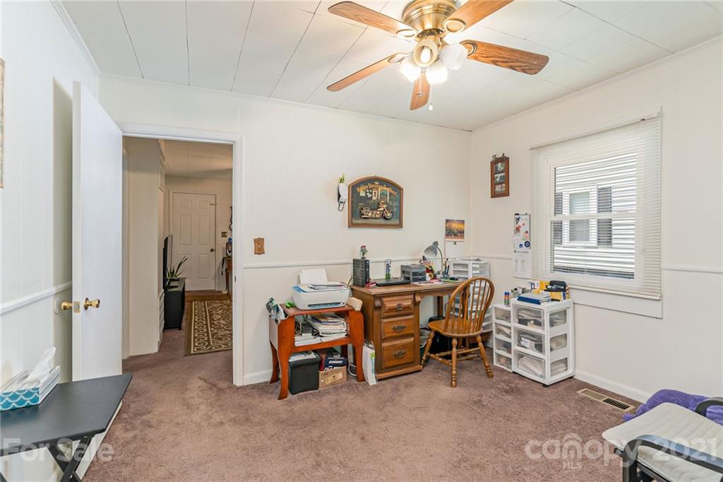 414 South Ridge Street Dallas, NC 28034 - Photo 19 of 30 Gallery Image 19