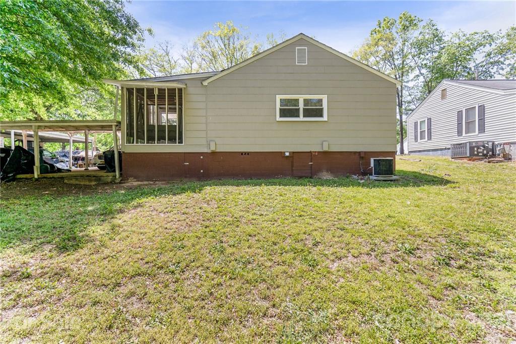 414 South Ridge Street Dallas, NC 28034 - Photo 29 of 30 Gallery Image 29