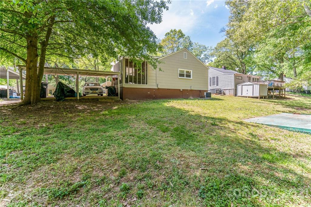 414 South Ridge Street Dallas, NC 28034 - Photo 30 of 30 Gallery Image 30