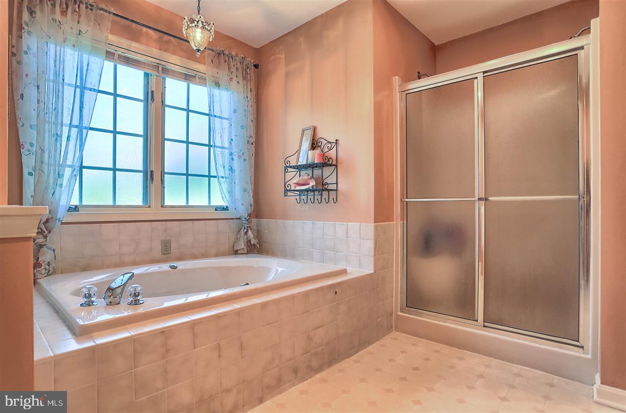 2744 Chestnut Run Road York, PA 17402 - Photo 22 of 36 Gallery Image 22