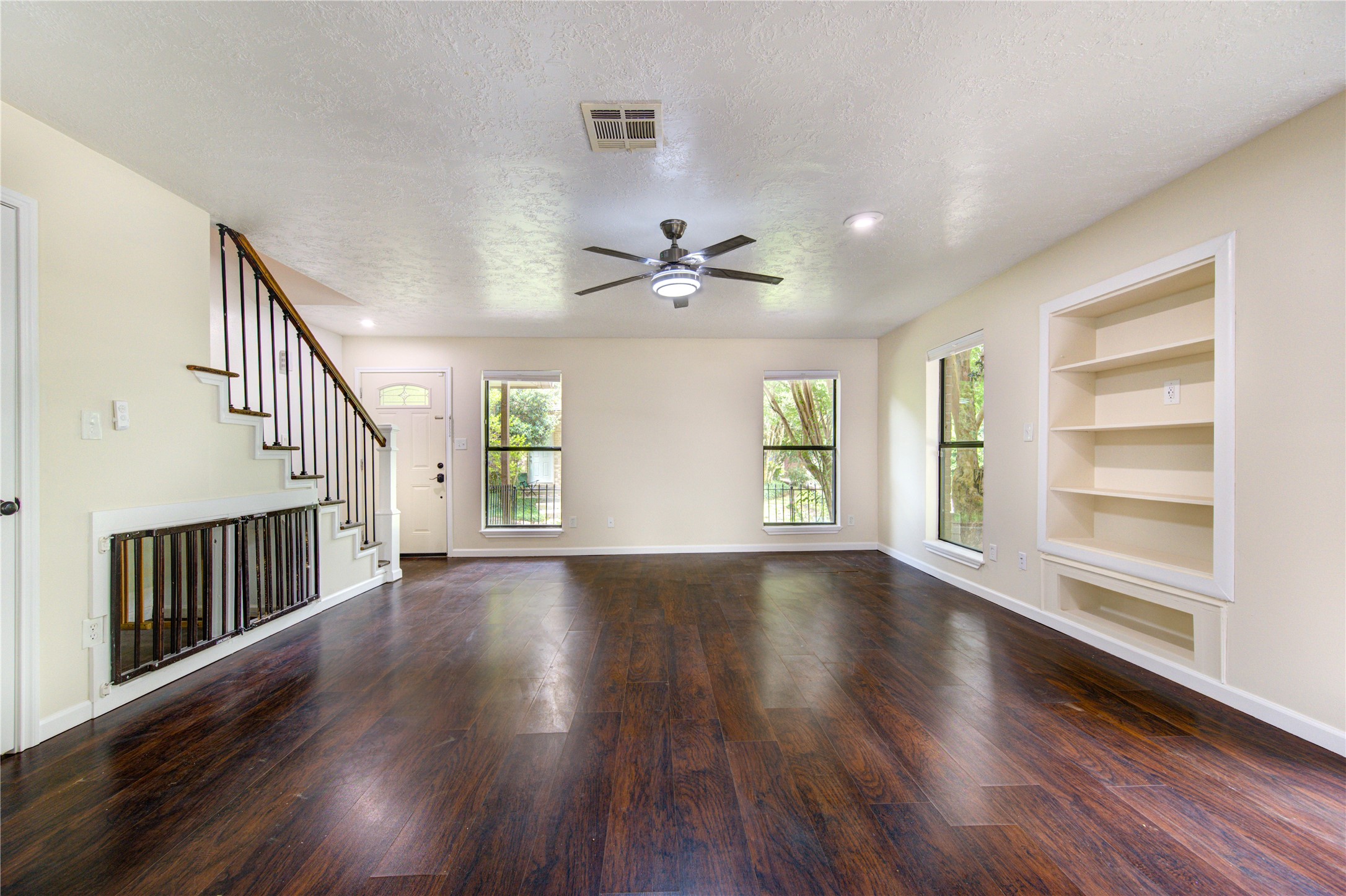 1011 Hamblen Road, Unit 307 Houston, TX 77339 - Photo 9 of 50