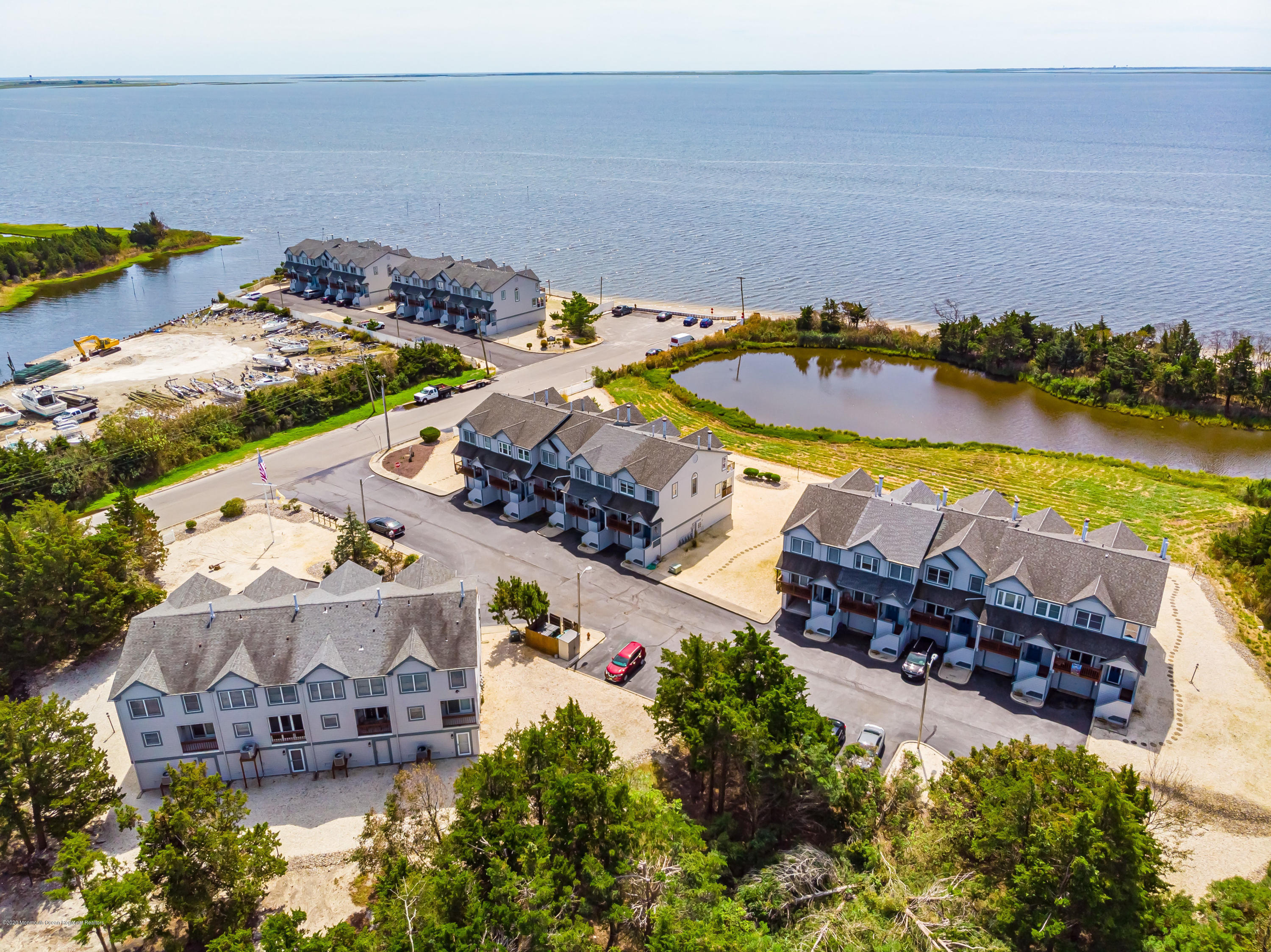 9 Mariners Pointe W Little Egg Harbor, NJ 08087 - Photo 5 of 37 9 Mariners Point W Little Egg-print-003-