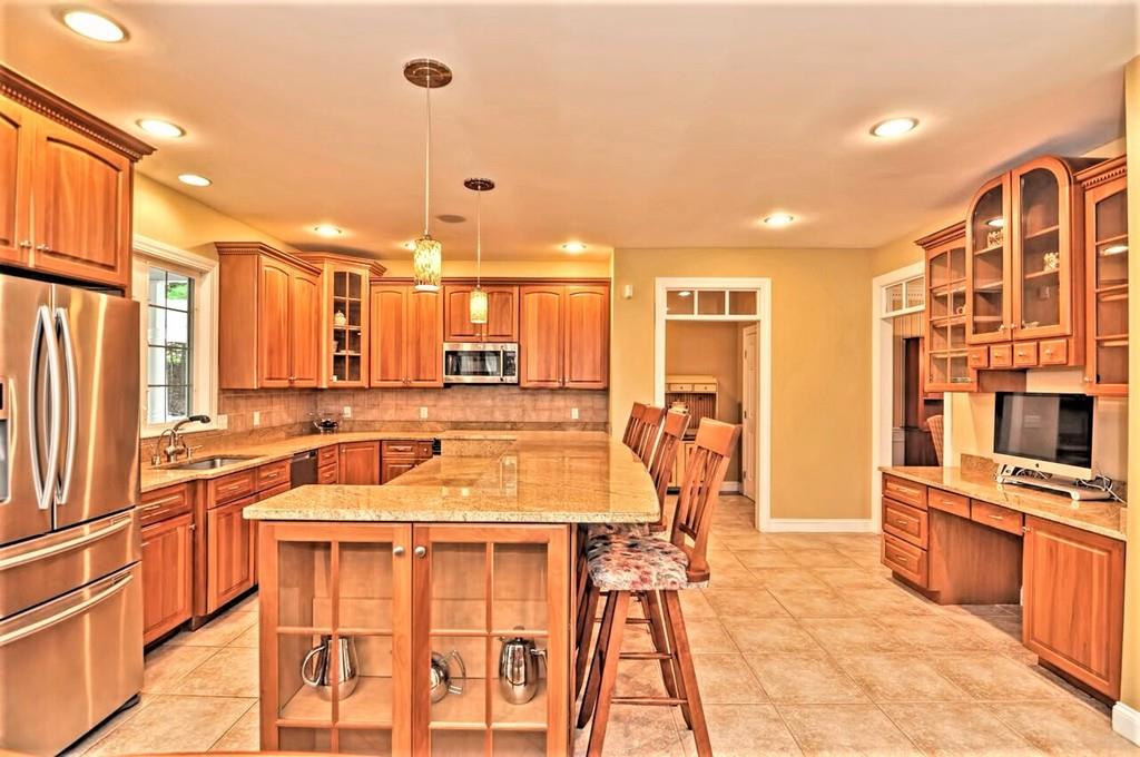 1 Fox Run Road Upton, MA 01568 - Photo 7 of 42 Gallery Image 7