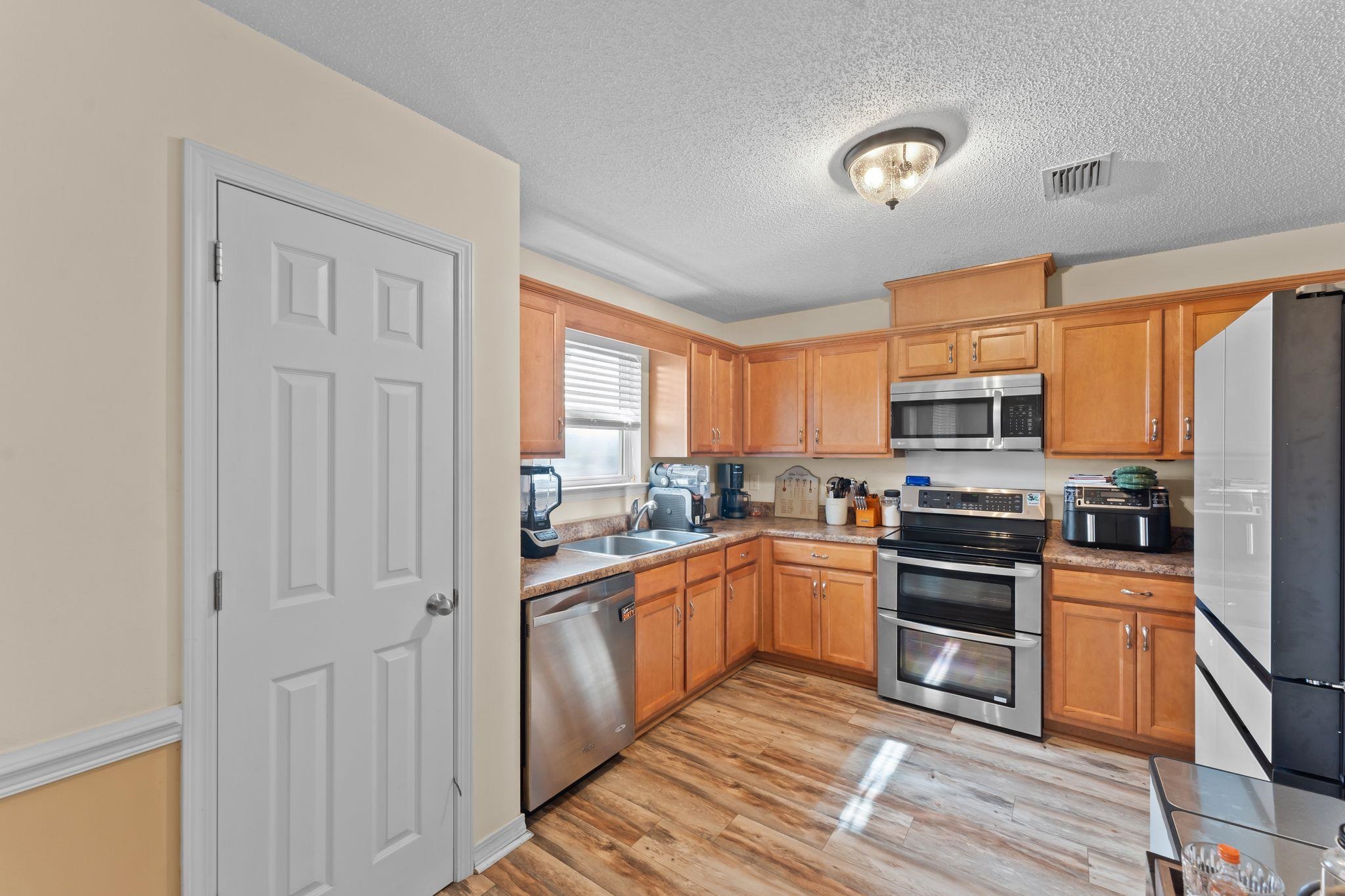 1660 Abbey Loop Foley, AL 36535 - Photo 17 of 31