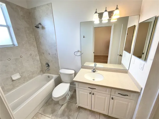 $445,000 | 1828 Osprey Lane, Lutz, FL 33549