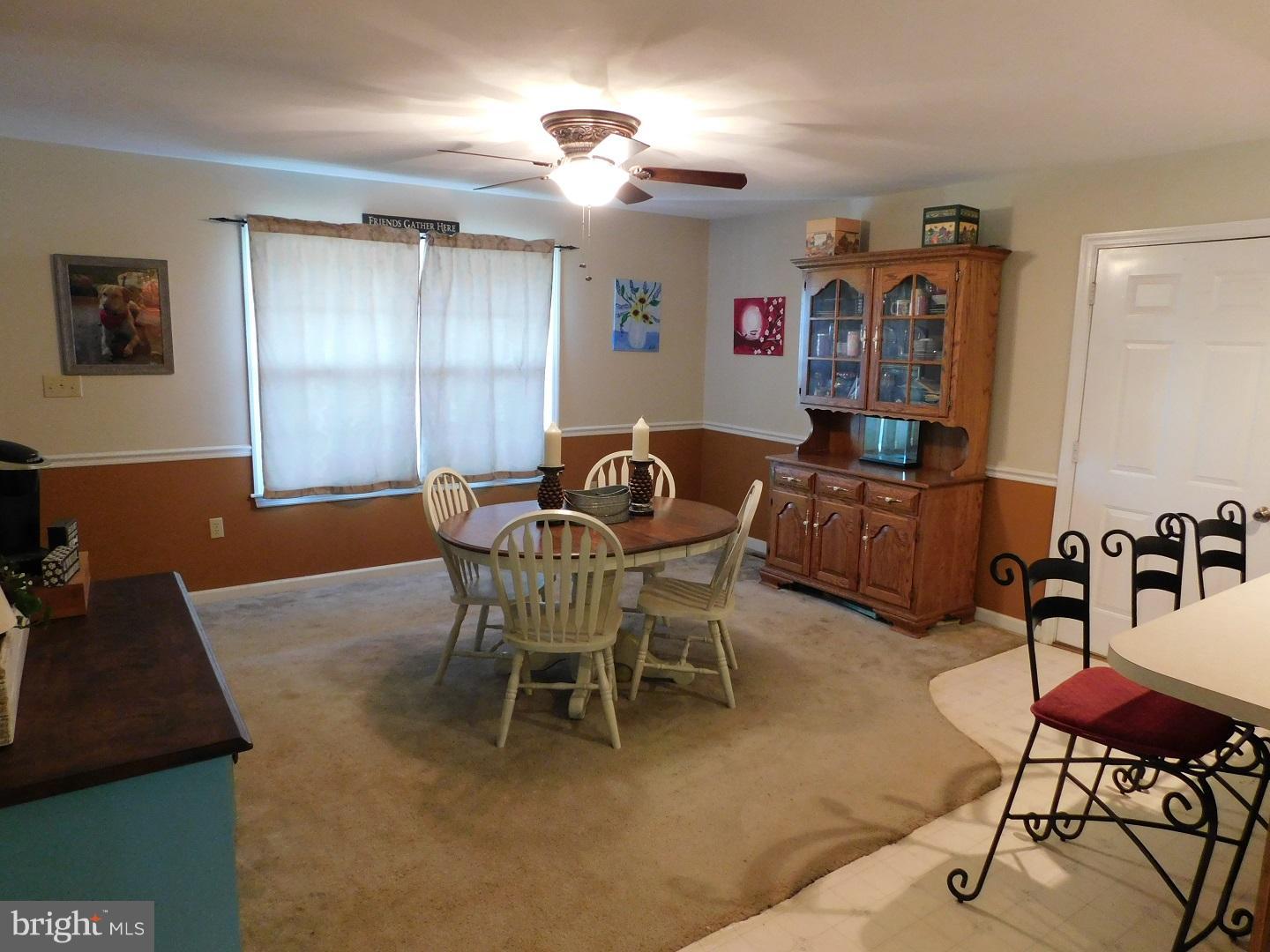 252 Schoolhouse Road Quarryville, PA 17566 - Photo 9 of 22 Dining Area