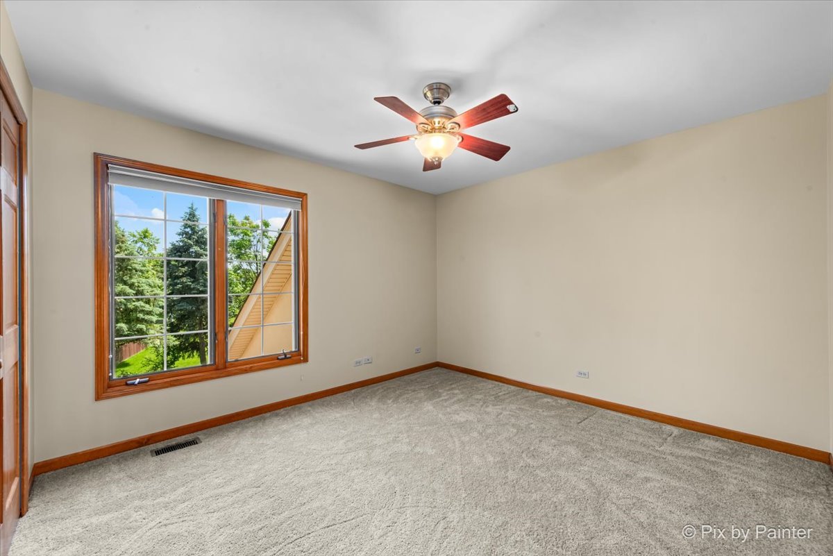 2408 Cloverdale Road Naperville, IL 60564 - Photo 32 of 47 Gallery Image 32