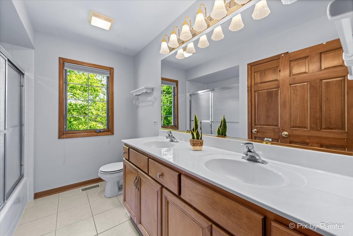 2408 Cloverdale Road Naperville, IL 60564 - Photo 36 of 47 Gallery Image 36