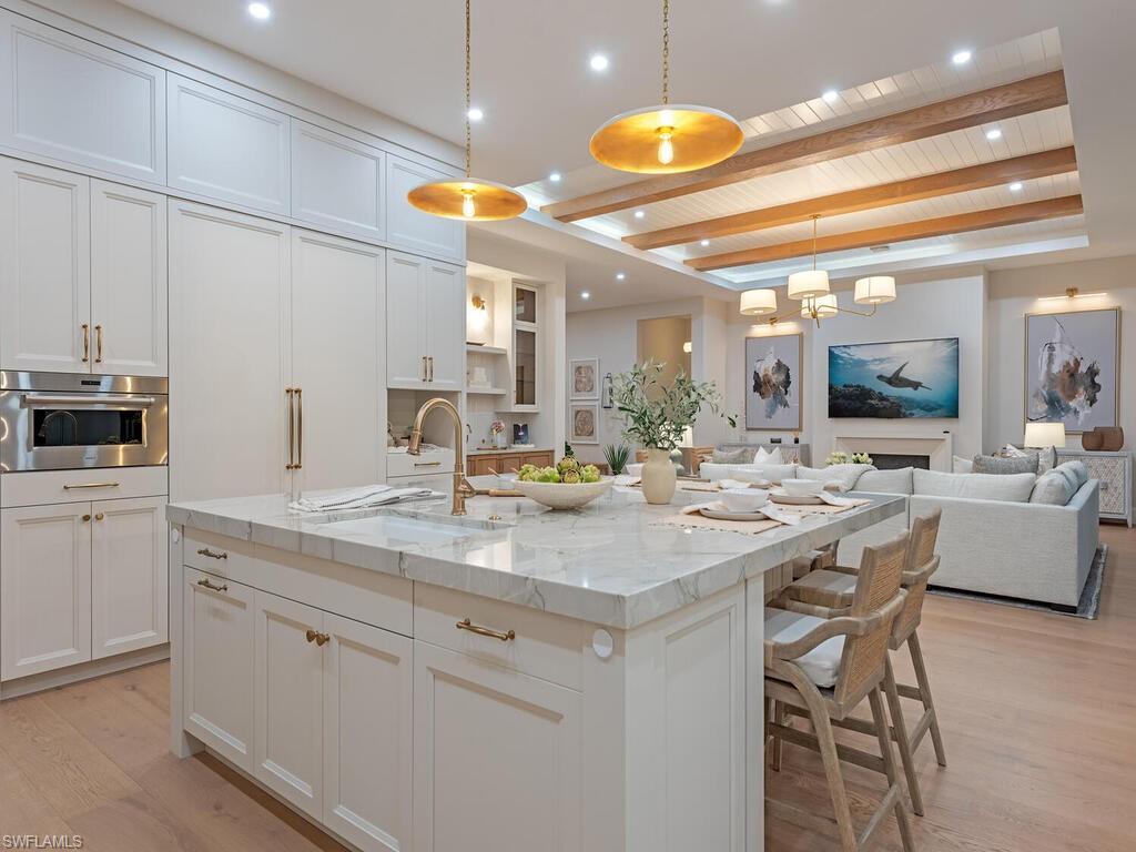 448 Devils Lane Naples, FL 34103 - Photo 13 of 36