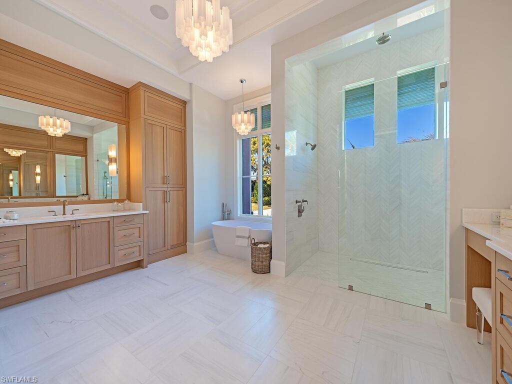 448 Devils Lane Naples, FL 34103 - Photo 16 of 36