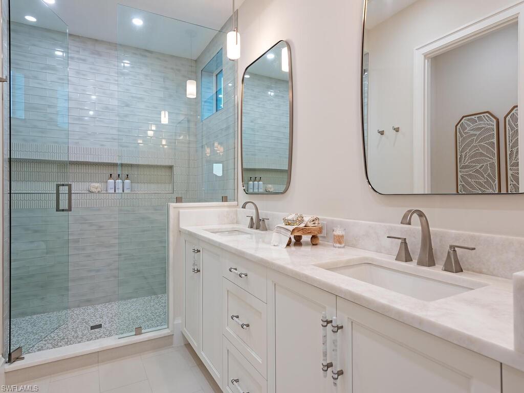 448 Devils Lane Naples, FL 34103 - Photo 19 of 36