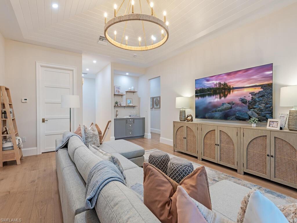 448 Devils Lane Naples, FL 34103 - Photo 25 of 36