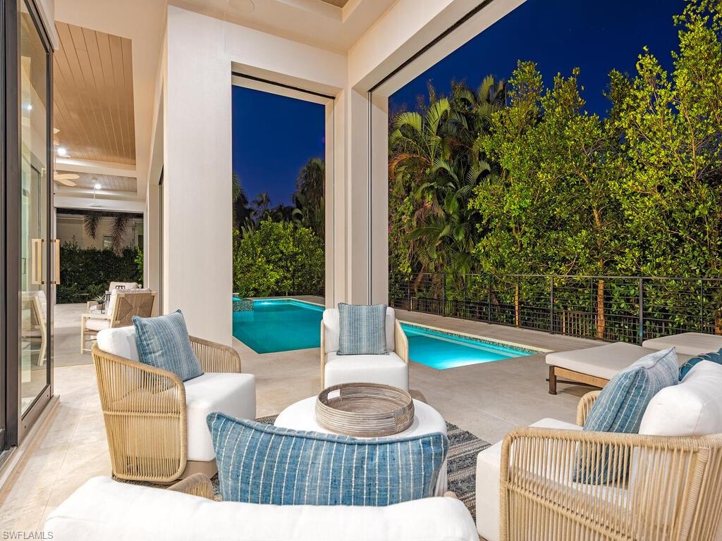 448 Devils Lane Naples, FL 34103 - Photo 32 of 36