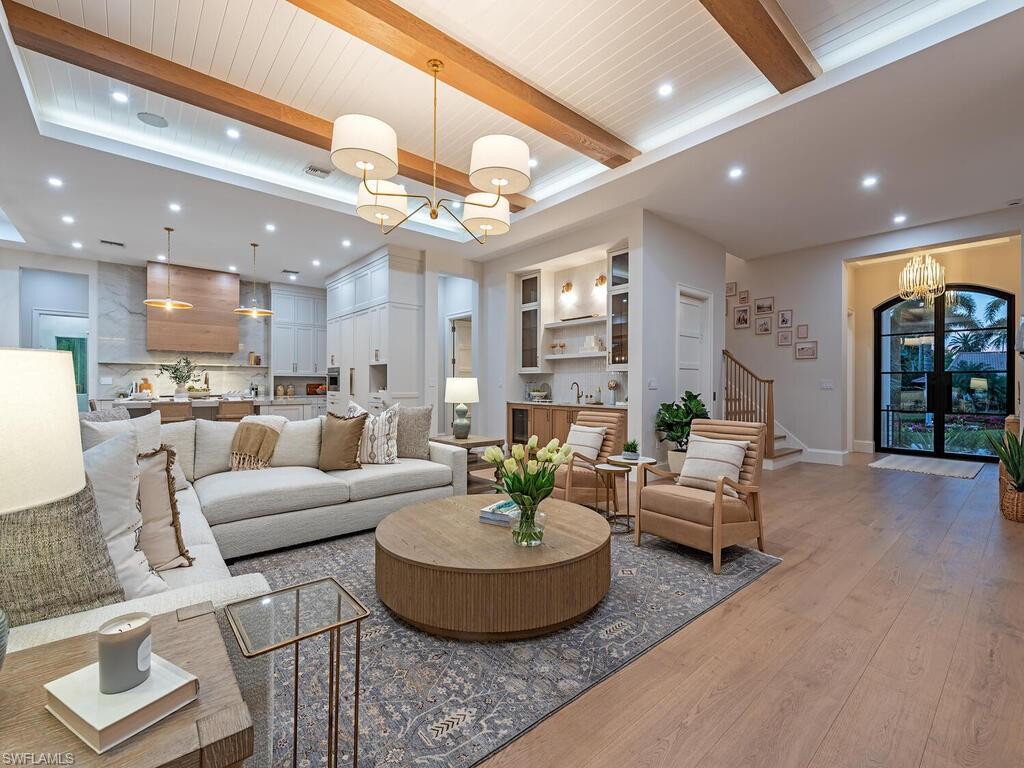 448 Devils Lane Naples, FL 34103 - Photo 7 of 36