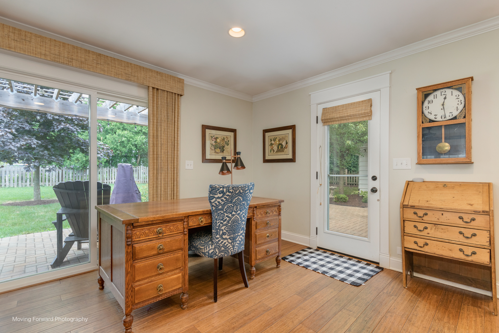 1845 Howard Street Wheaton, IL 60187 - Photo 22 of 41 a workspace with furniture and a window