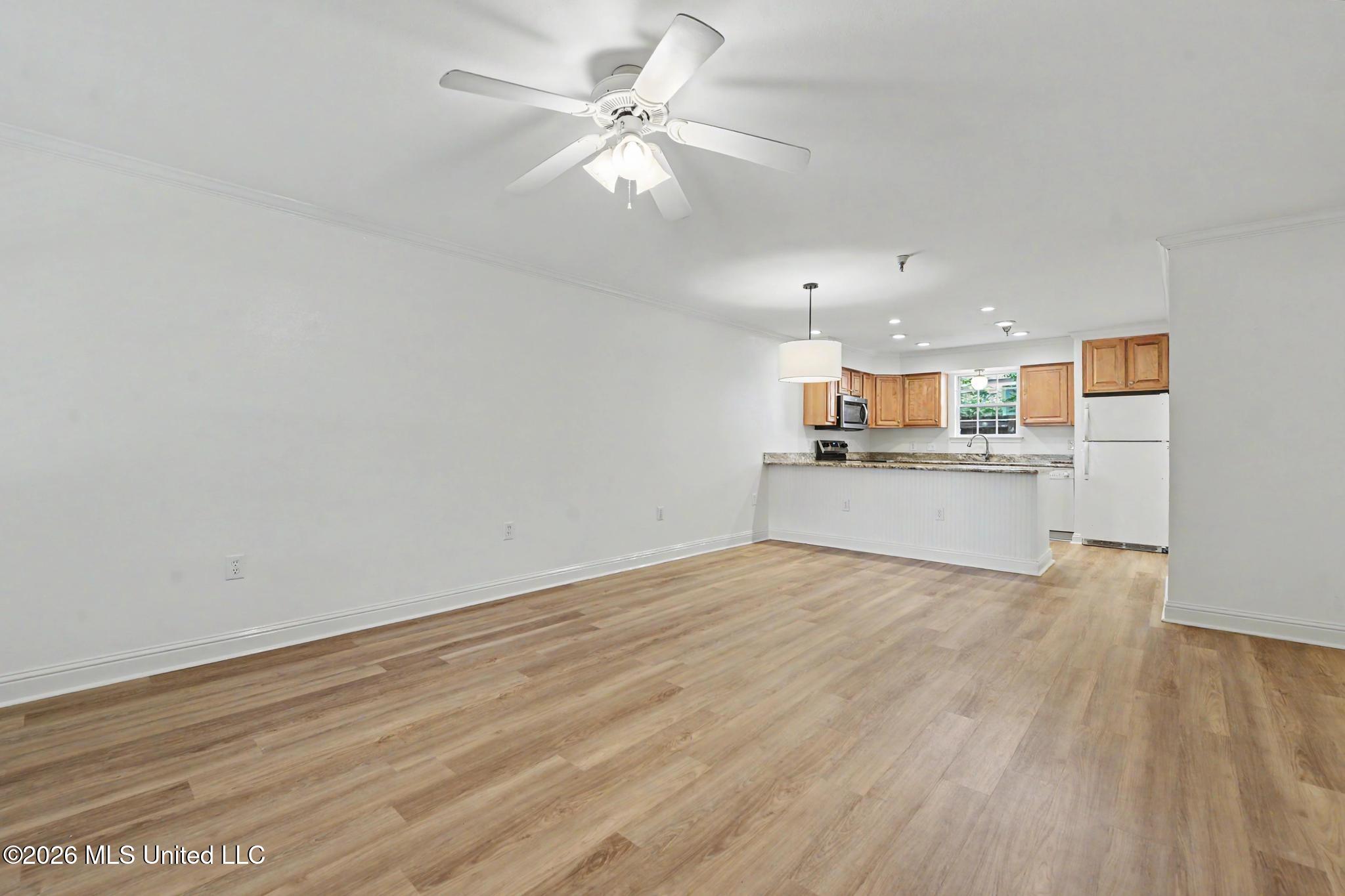 515 Third Street, Unit CONDO #7 Bay St. Louis, MS 39520 - Photo 6 of 27 006