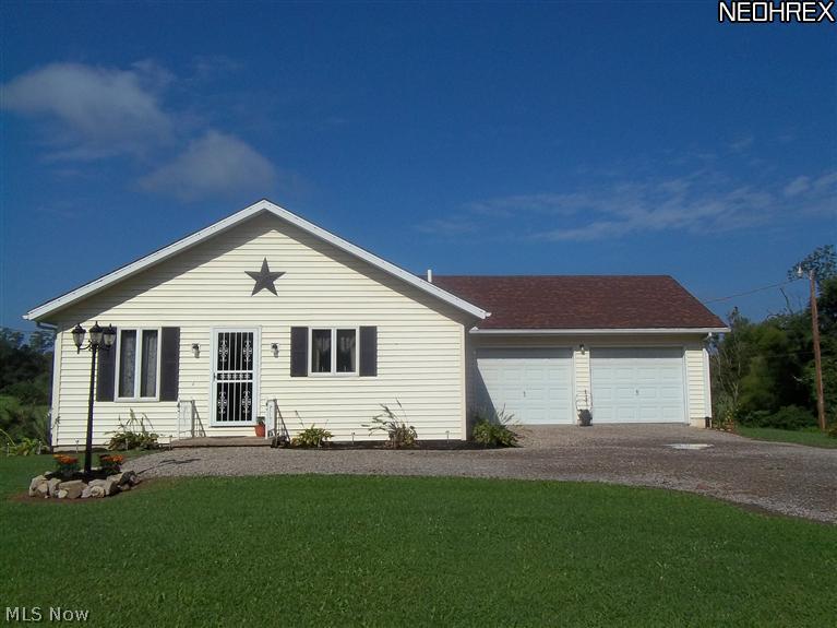 2055 North Hopewell Road Hopewell, OH 43746 - Photo 1 of 25 Gallery Image 1