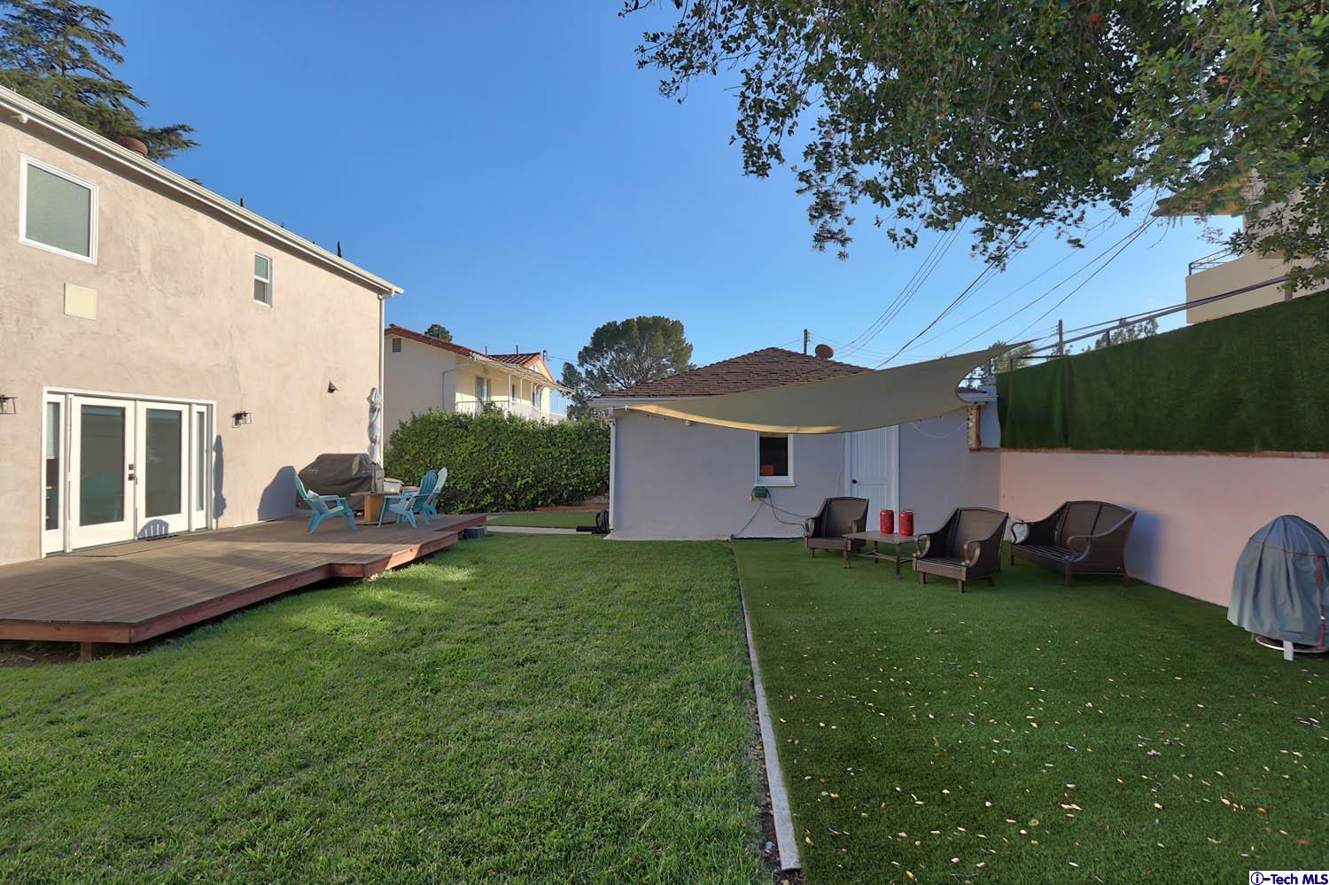 1639 Cleveland Road Glendale, CA 91202 - Photo 23 of 28