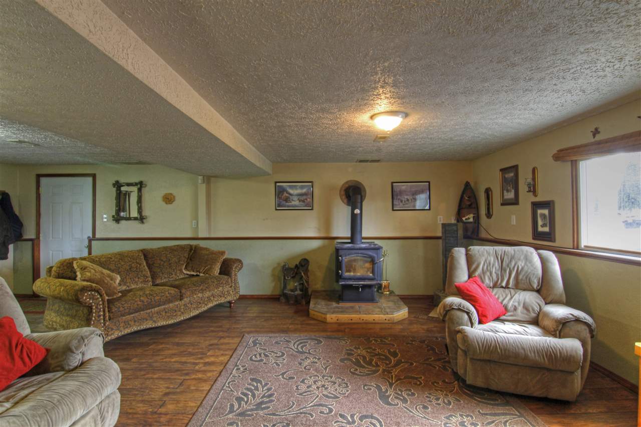 12902 North Yale Road Mead, WA 99021 - Photo 13 of 20 Gallery Image 13