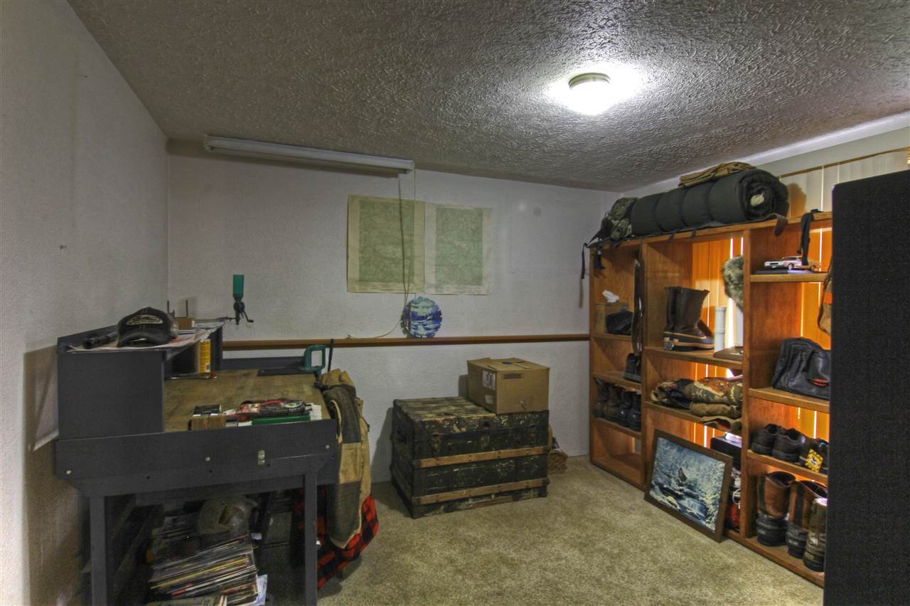 12902 North Yale Road Mead, WA 99021 - Photo 17 of 20 Gallery Image 17