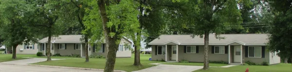 $848 | 512 Maple Lane, Grove City, MN 56243