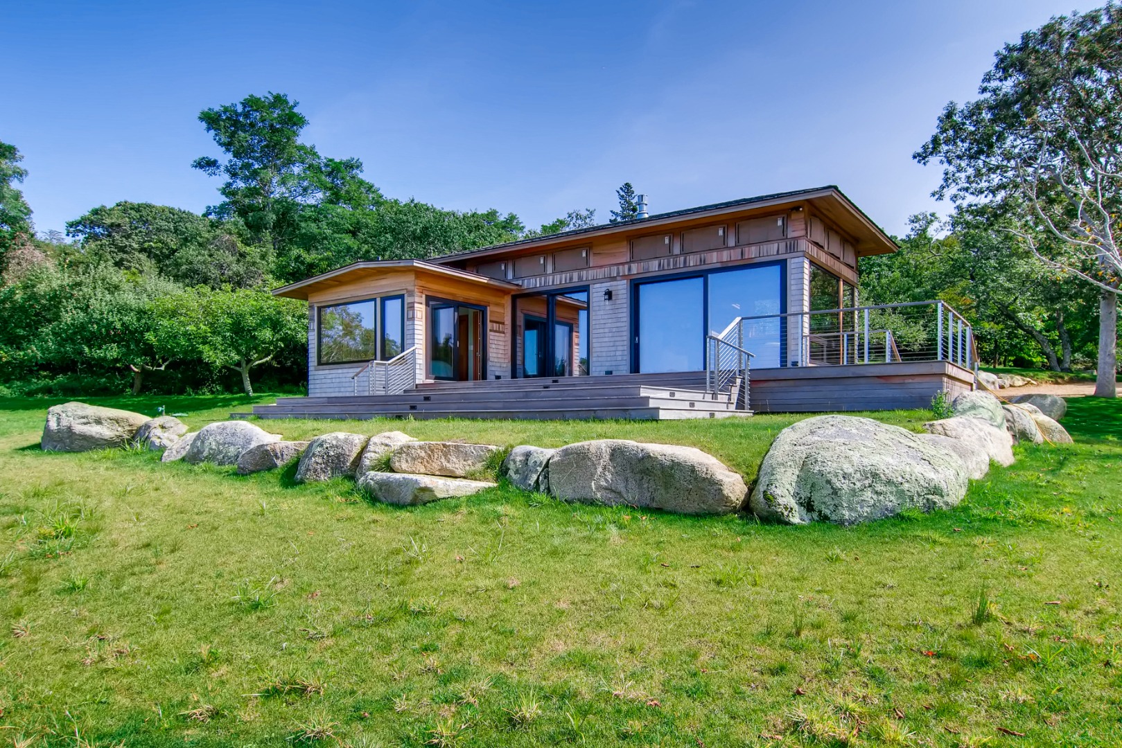 45 Beach Road Chilmark, MA 02535 - Photo 3 of 7