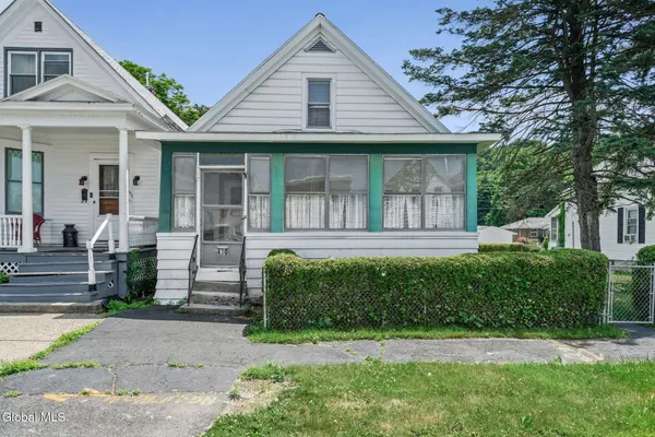 $219,000 | 430 8th Avenue, Troy, NY 12182
