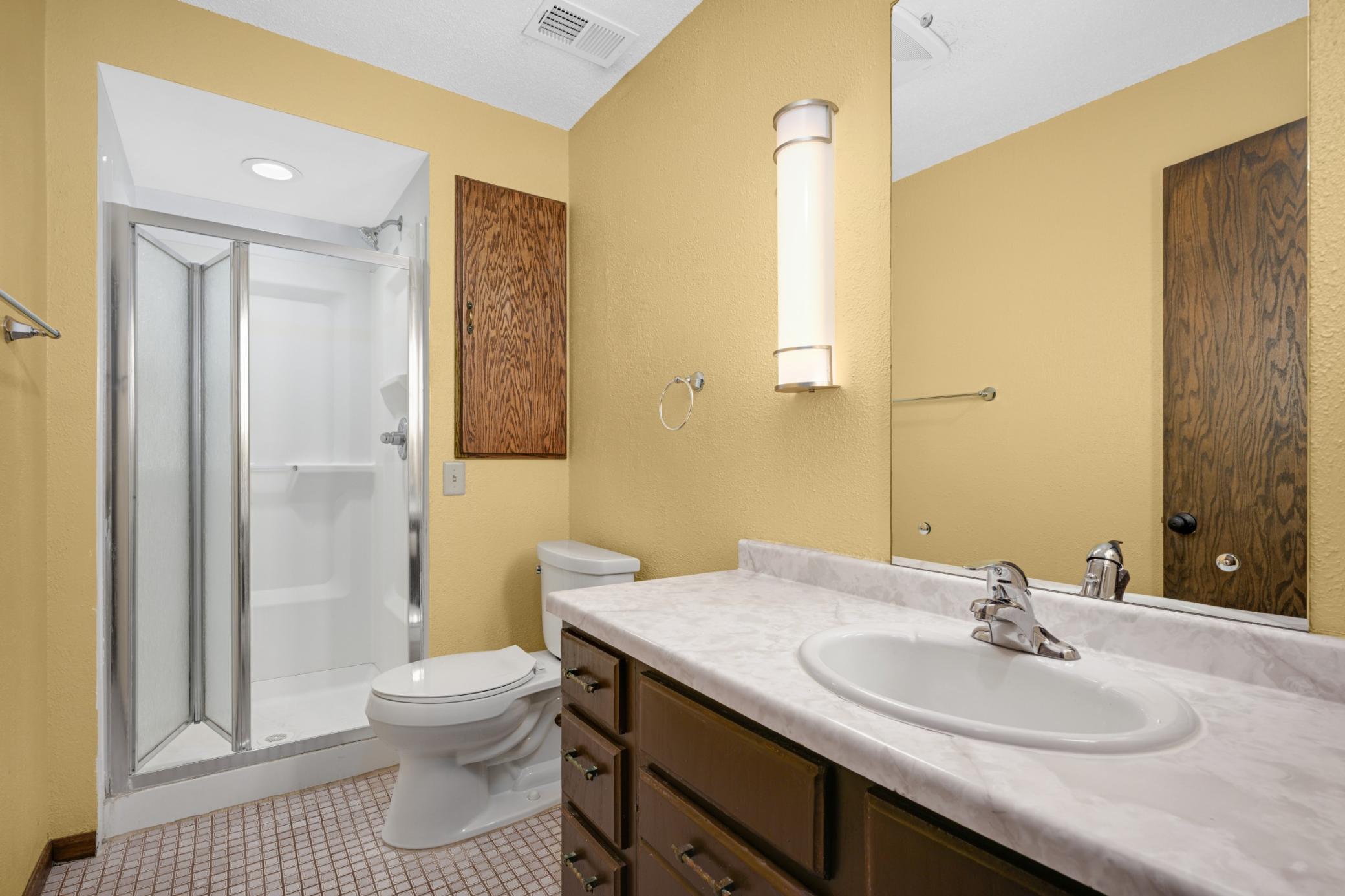 1989 Foxridge Road St. Paul, MN 55119 - Photo 24 of 36 Gallery Image 24