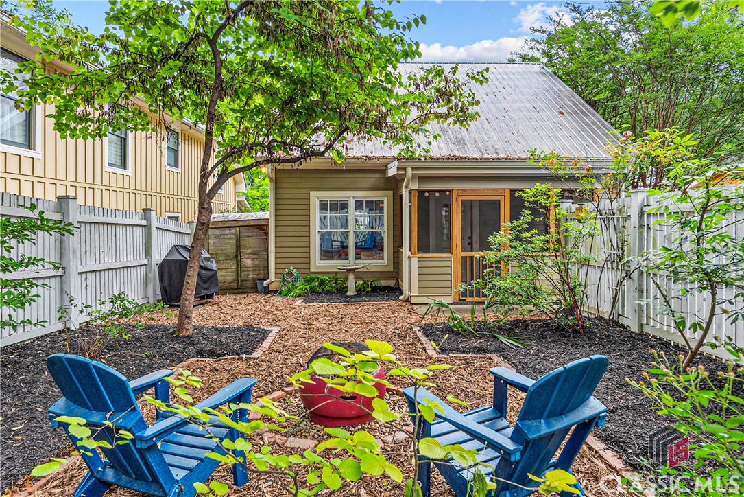 325 Lyndon Avenue Athens, GA 30601 - Photo 2 of 31