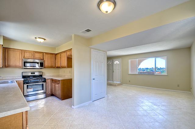 8728 Harness Street Spring Valley, CA 91977 - Photo 5 of 14 Gallery Image 5