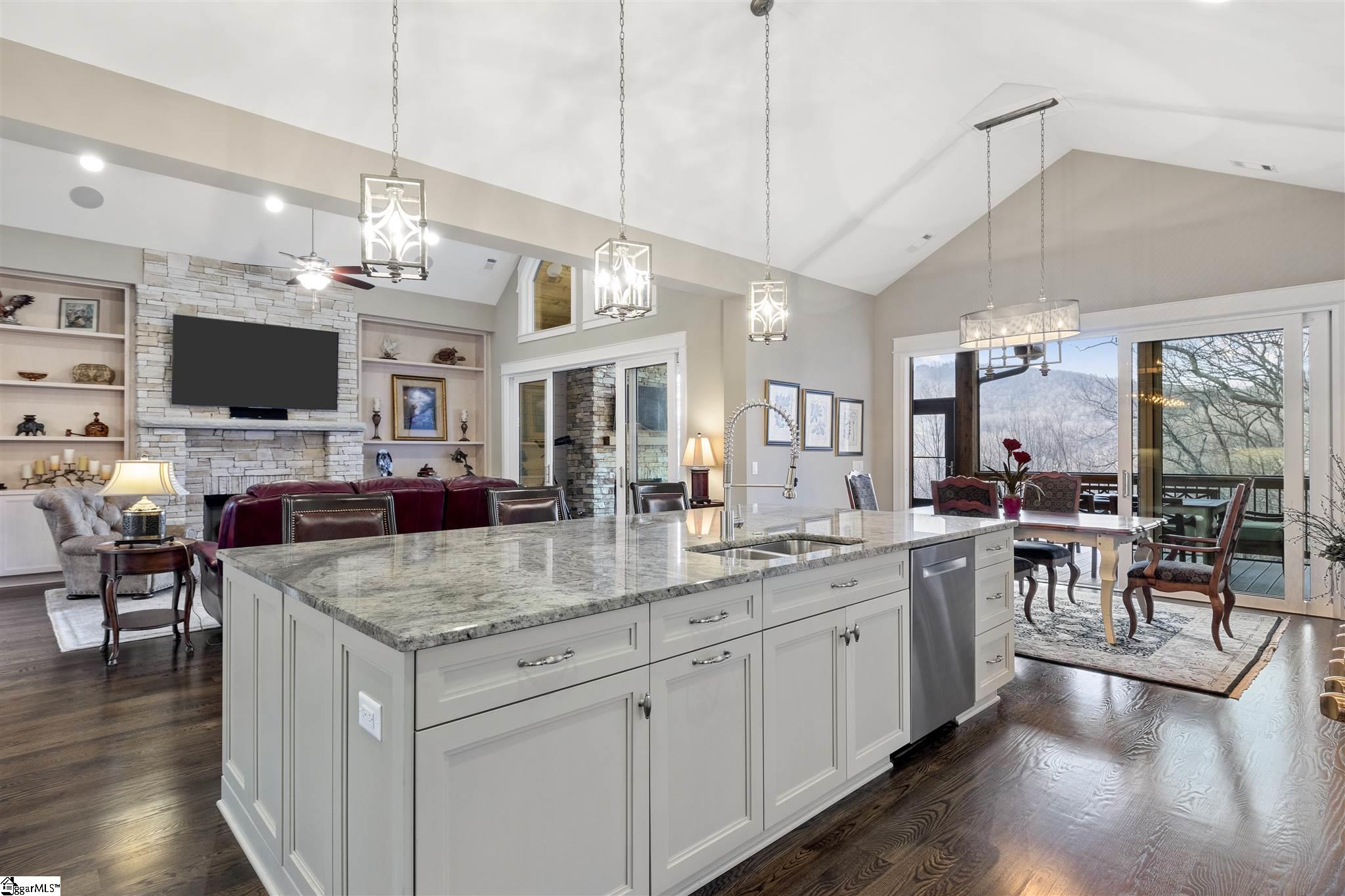 1101 Mountain Summit Road Travelers Rest, SC 29690 - Photo 7 of 36 Gallery Image 7