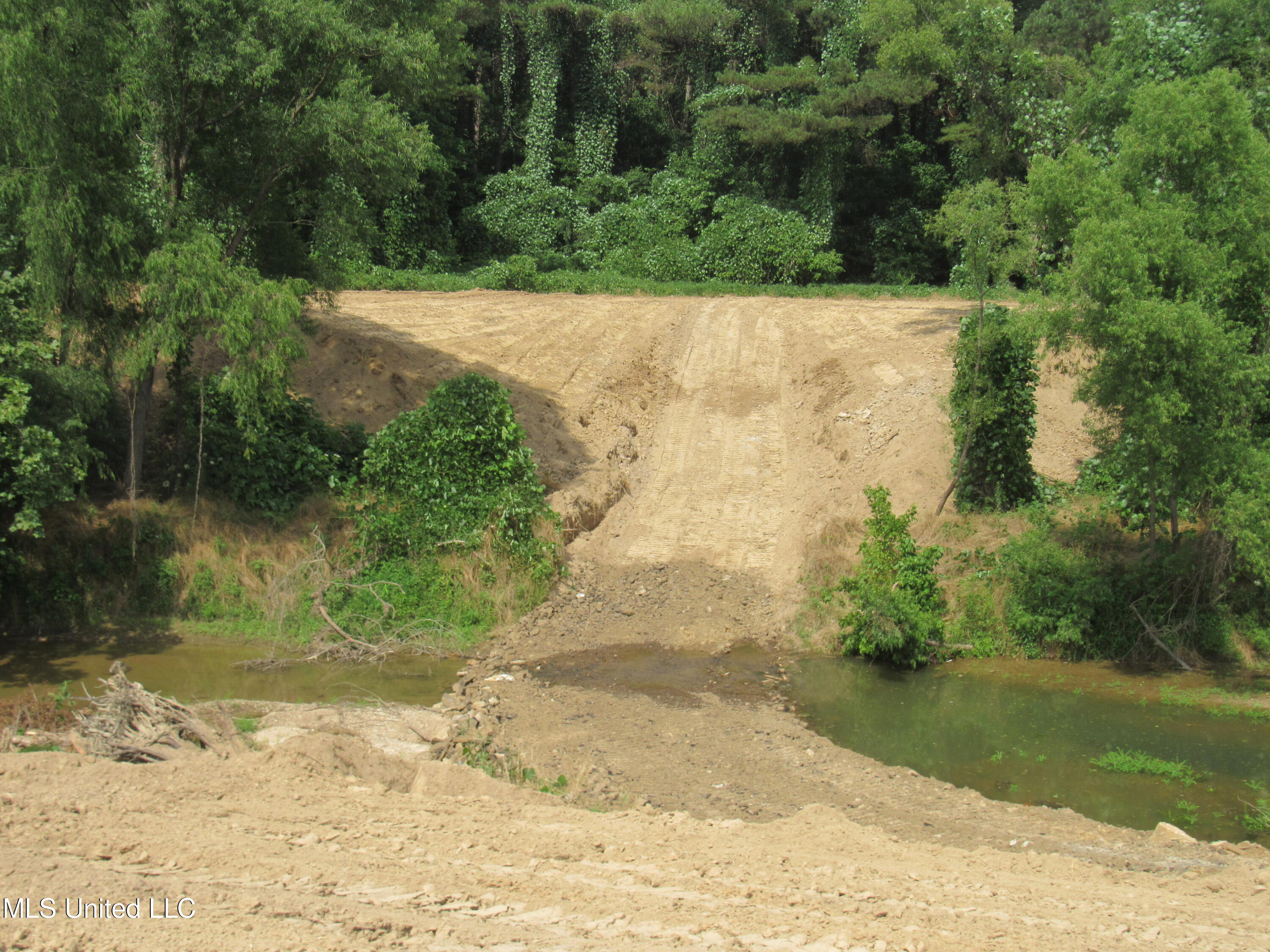 No Harmon Road Senatobia, MS 38668 - Photo 8 of 46 IMG_3423