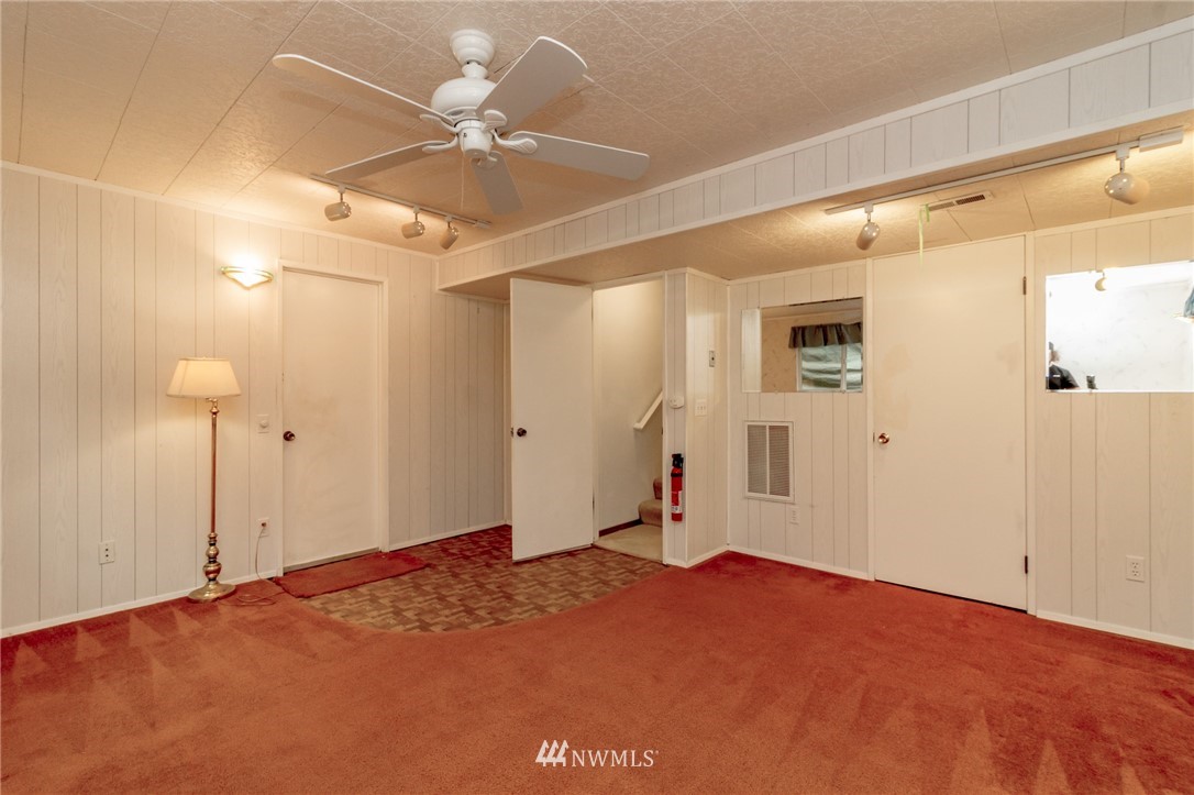 20121 Southeast 145th Street Renton, WA 98059 - Photo 14 of 23 Gallery Image 14