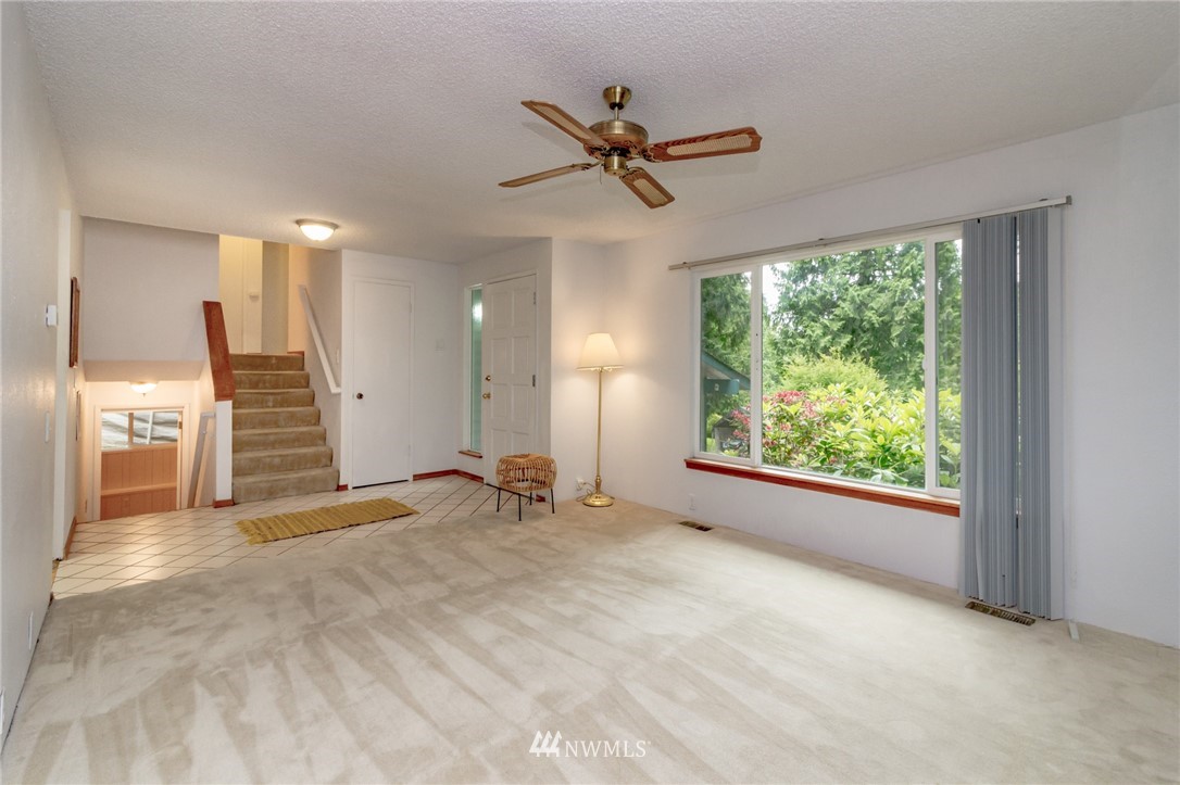 20121 Southeast 145th Street Renton, WA 98059 - Photo 5 of 23 Gallery Image 5