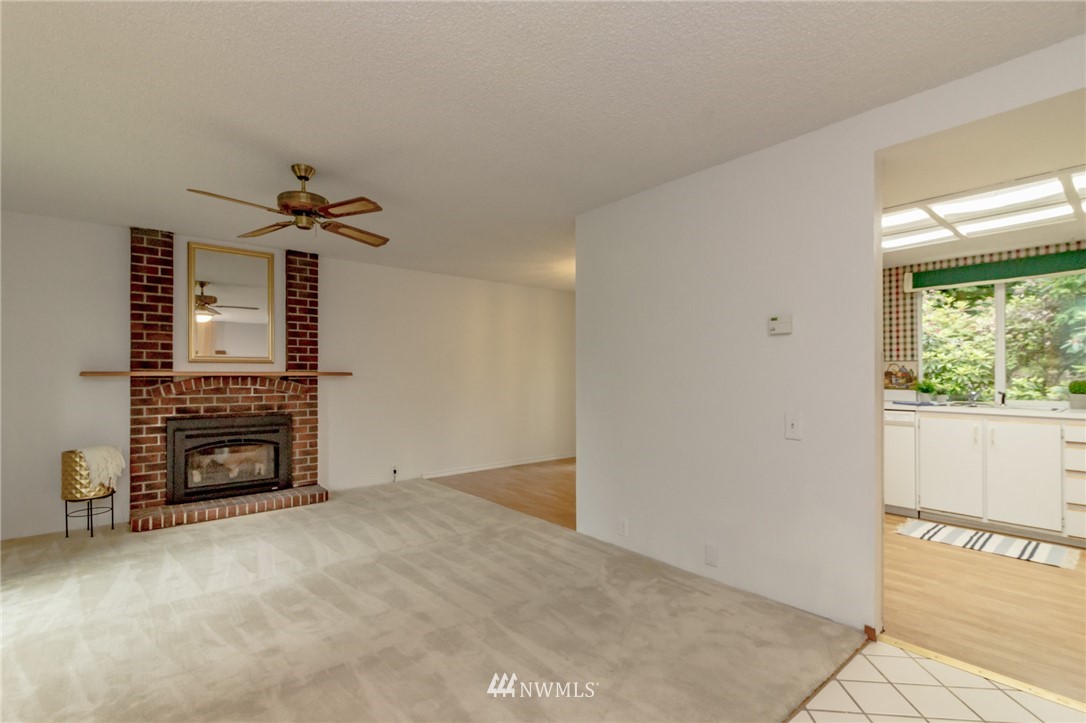 20121 Southeast 145th Street Renton, WA 98059 - Photo 7 of 23 Gallery Image 7