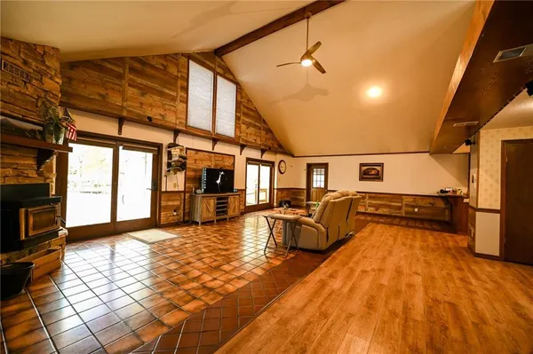 $349,000 | 22303 County 253 Road, Wheatland, MO 65779